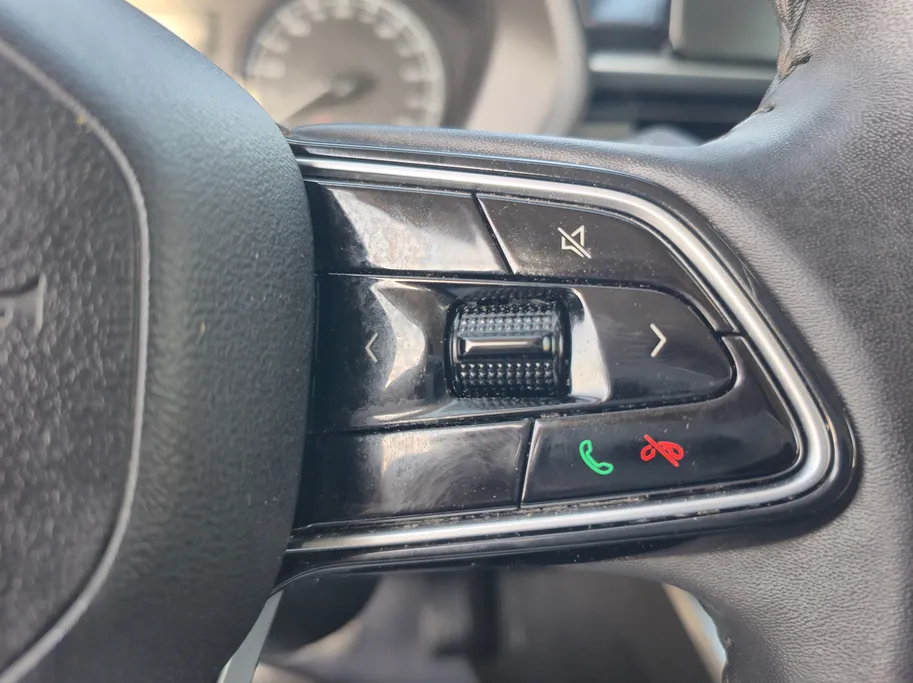 جيلي امجراند GS 2025 