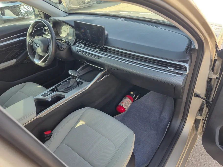 جيلي امجراند GS 2025 