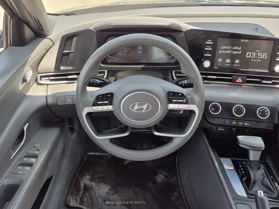 2024 Hyundai Elantra Fleet 