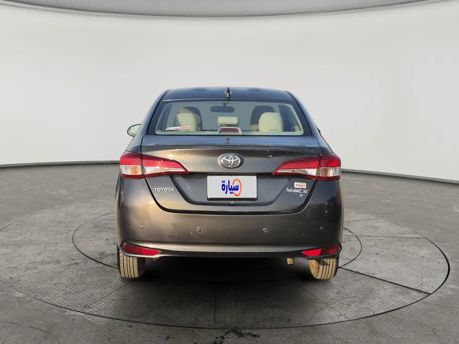 2022 Toyota Yaris  Y 