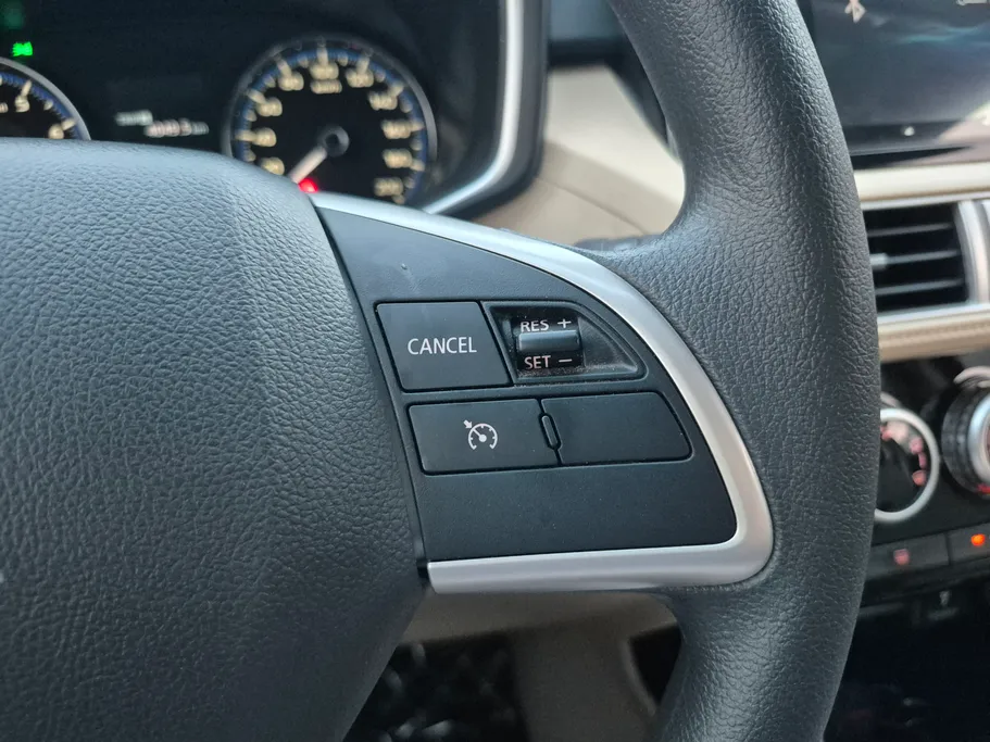 2025 Mitsubishi XPANDER HL 