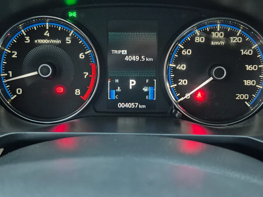 2025 Mitsubishi XPANDER HL 
