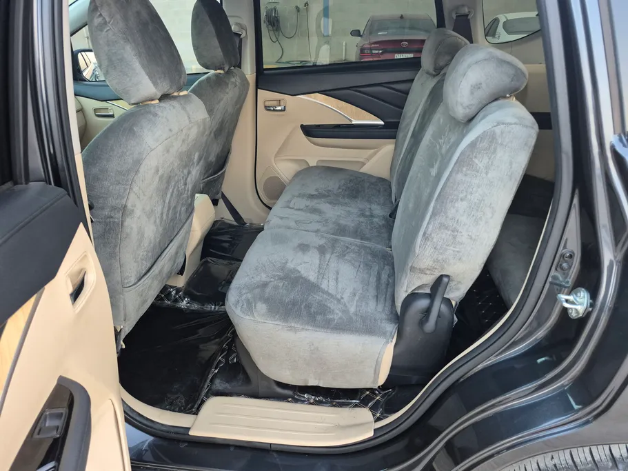 2025 Mitsubishi XPANDER HL 
