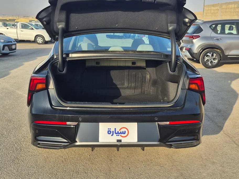 2026 Kia K5 LX 