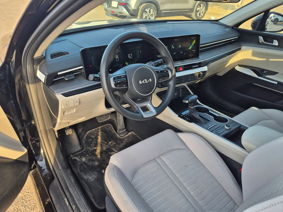 2026 Kia K5 LX 