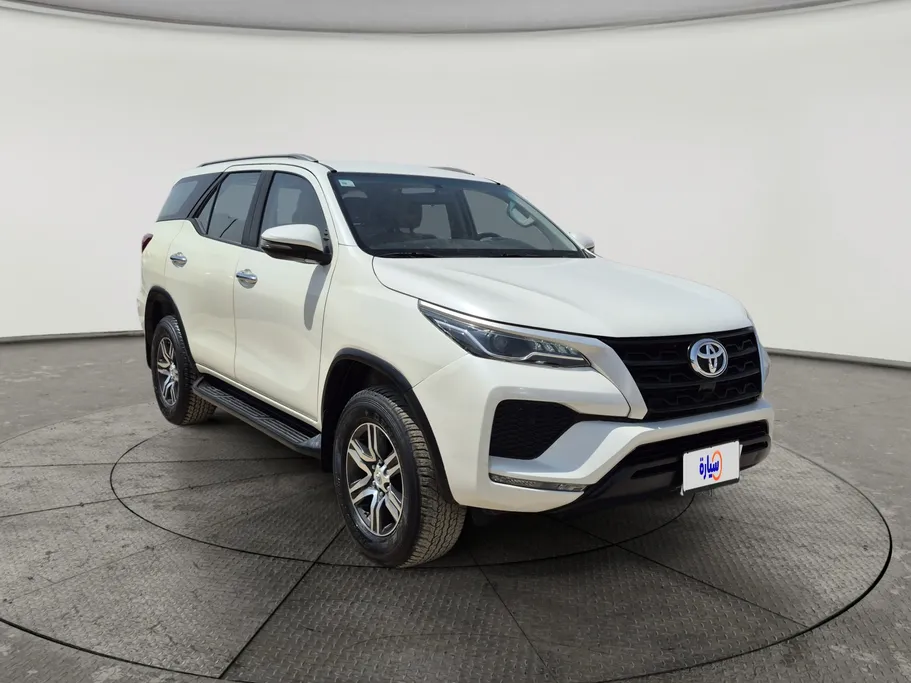 2022 Toyota Fortuner GX2 4x4 