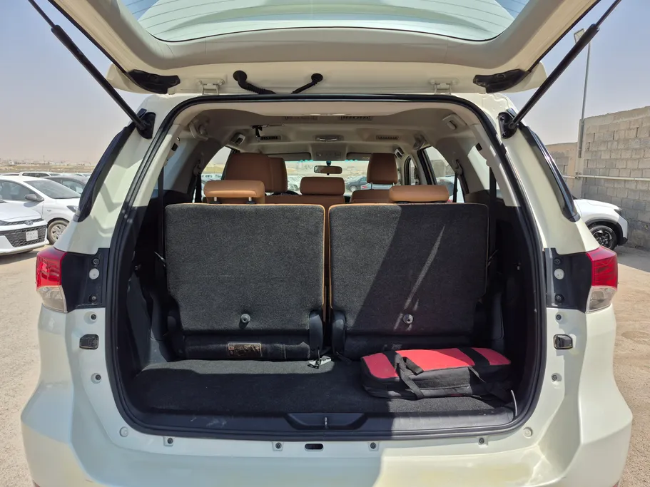 2022 Toyota Fortuner GX2 4x4 
