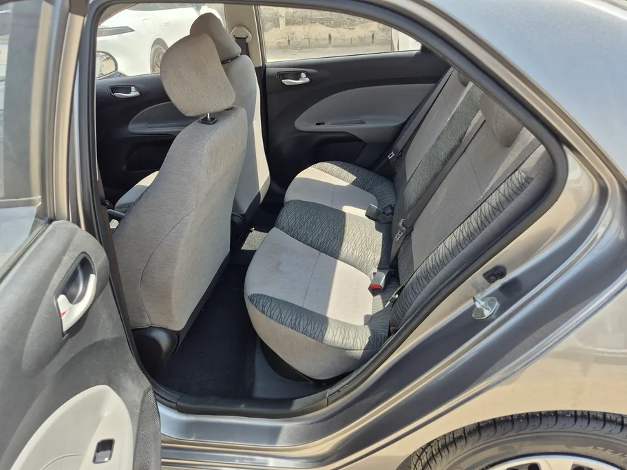2022 Kia Pegas LX 