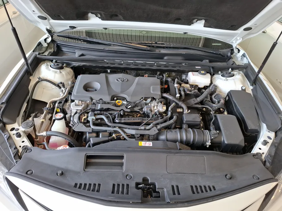 2024 Toyota Camry  LE HEV 