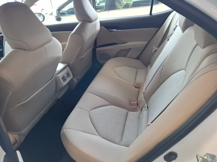 2024 Toyota Camry  LE HEV 