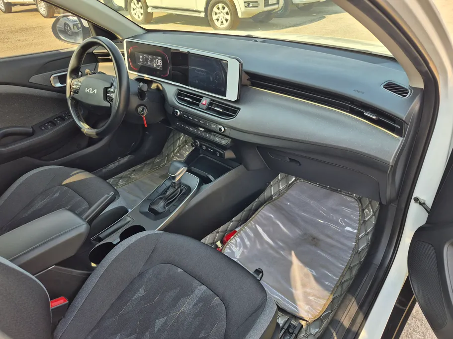 2024 Kia K3 LX2 