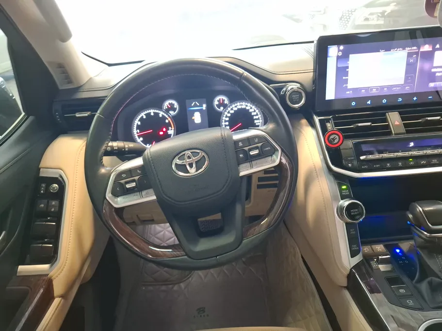 2024 Toyota Land Cruiser GXR5 