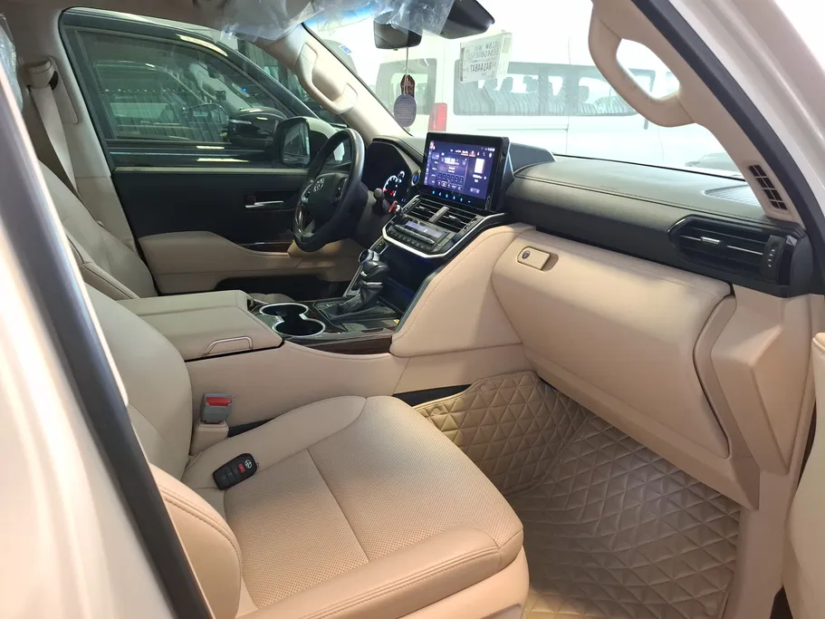 2024 Toyota Land Cruiser GXR5 