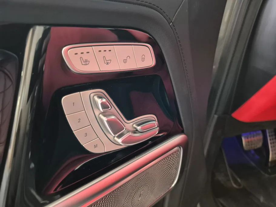 2025 Mercedes G Class 63 