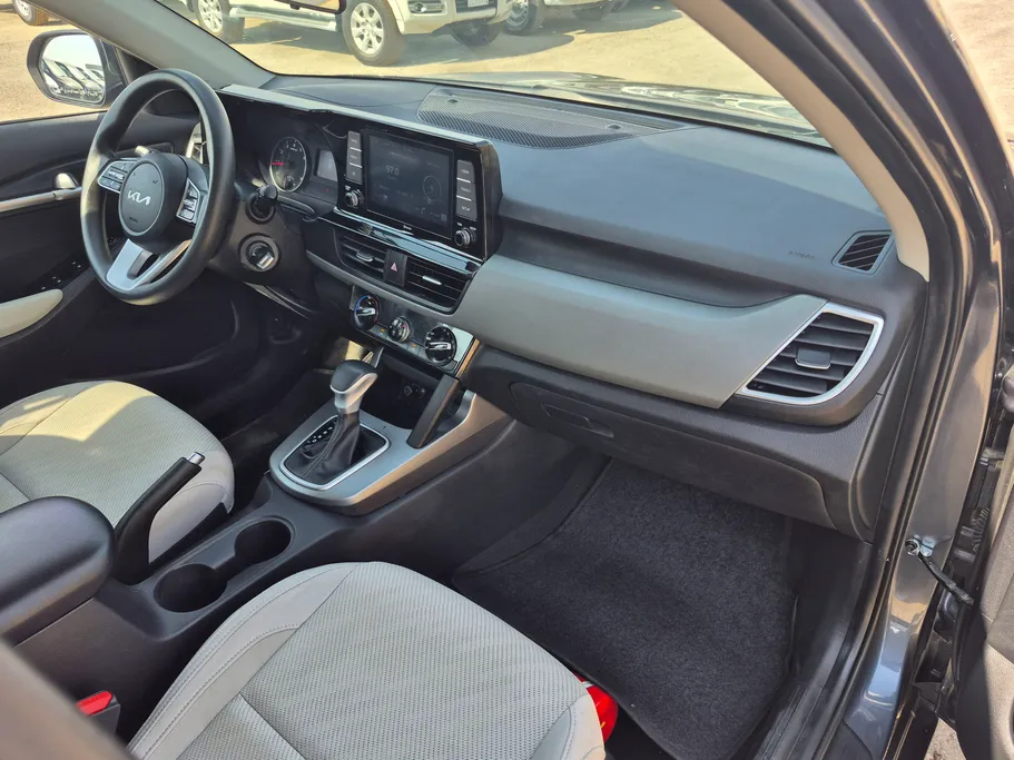 2023 Kia Seltos LX 