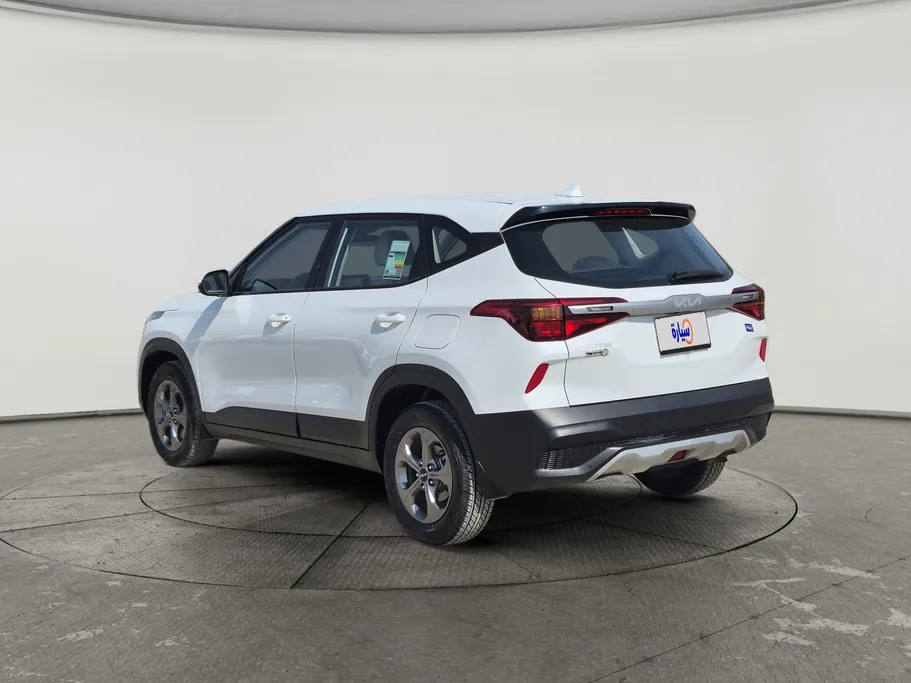 2023 كيا Seltos LX 