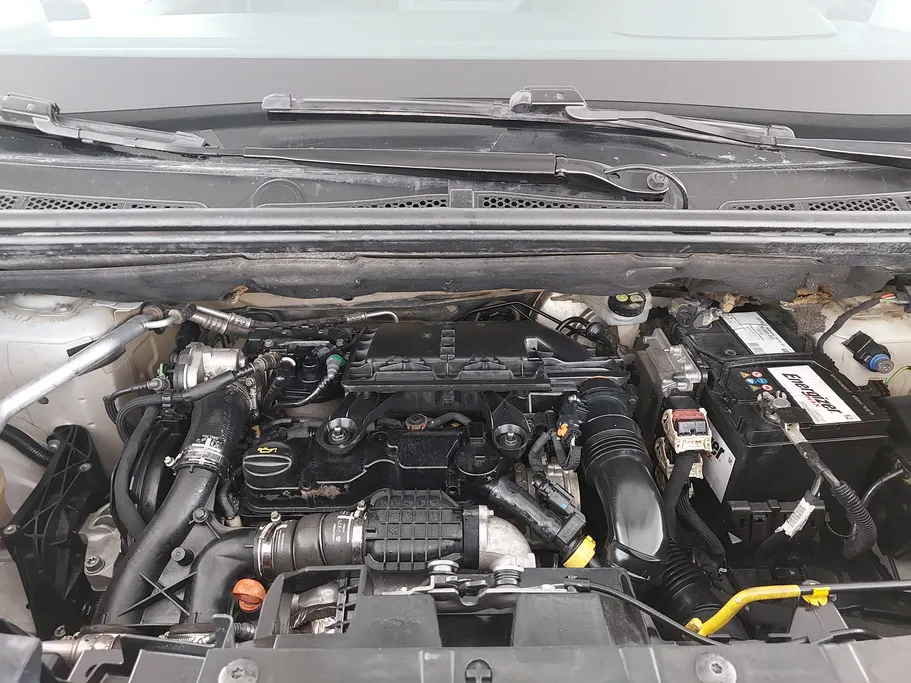 2021 Peugeot Partner Short van 