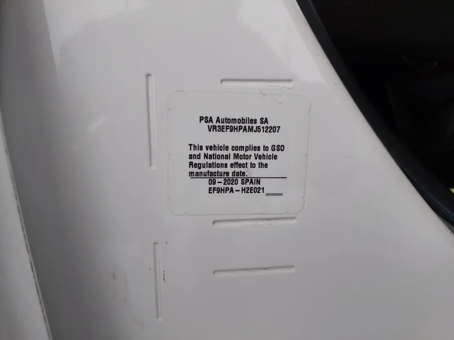 2021 Peugeot Partner Short van 