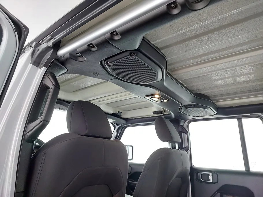 2023 جيب Wrangler سبورت 