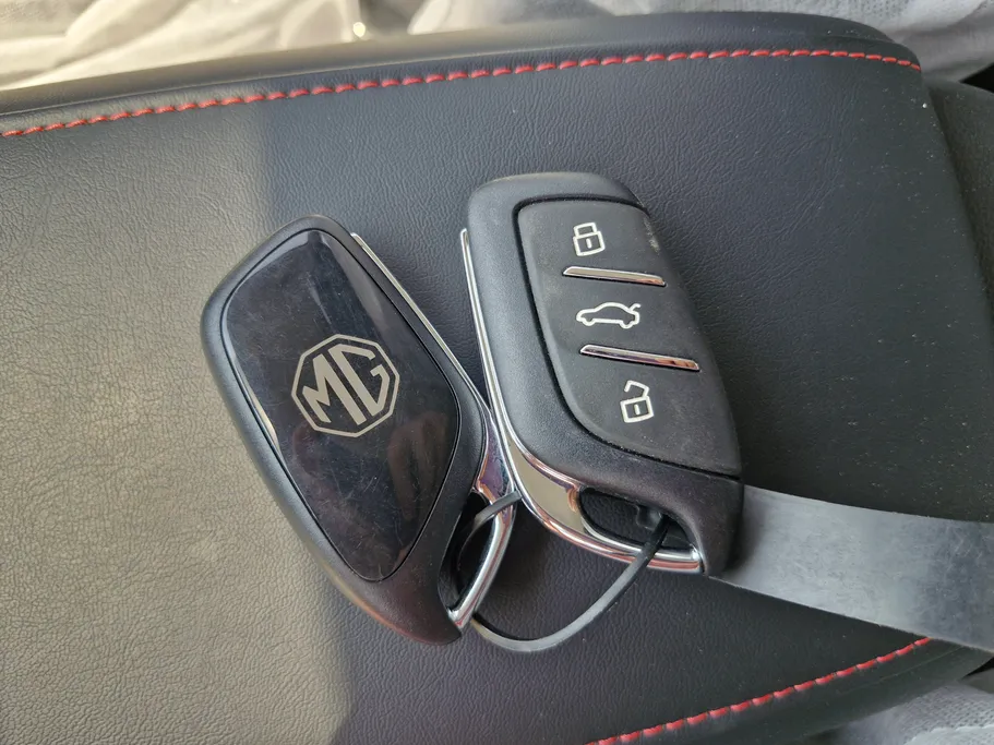 2024 MG GT STD 
