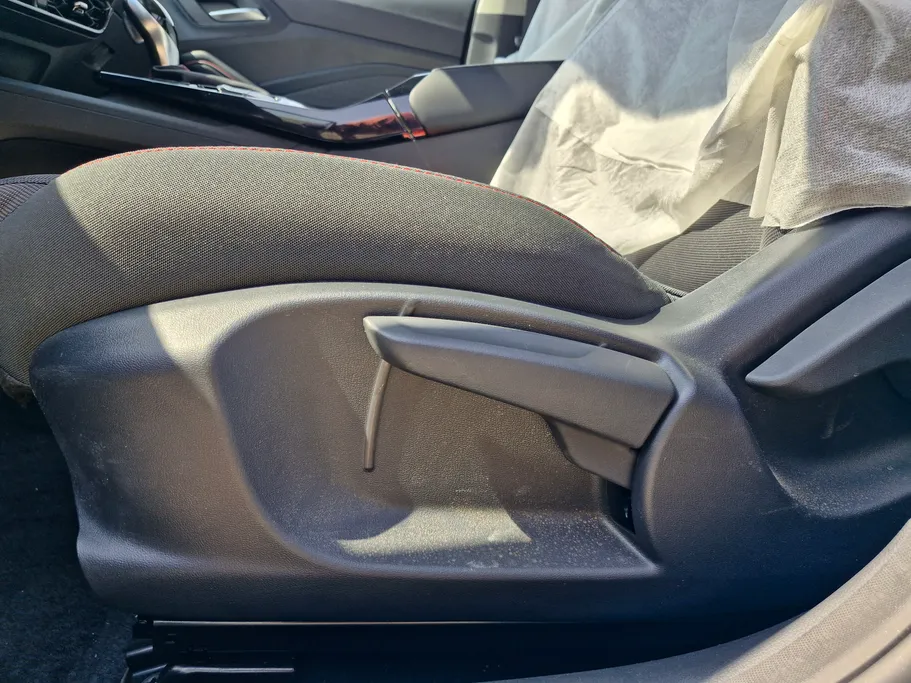 2024 MG GT STD 
