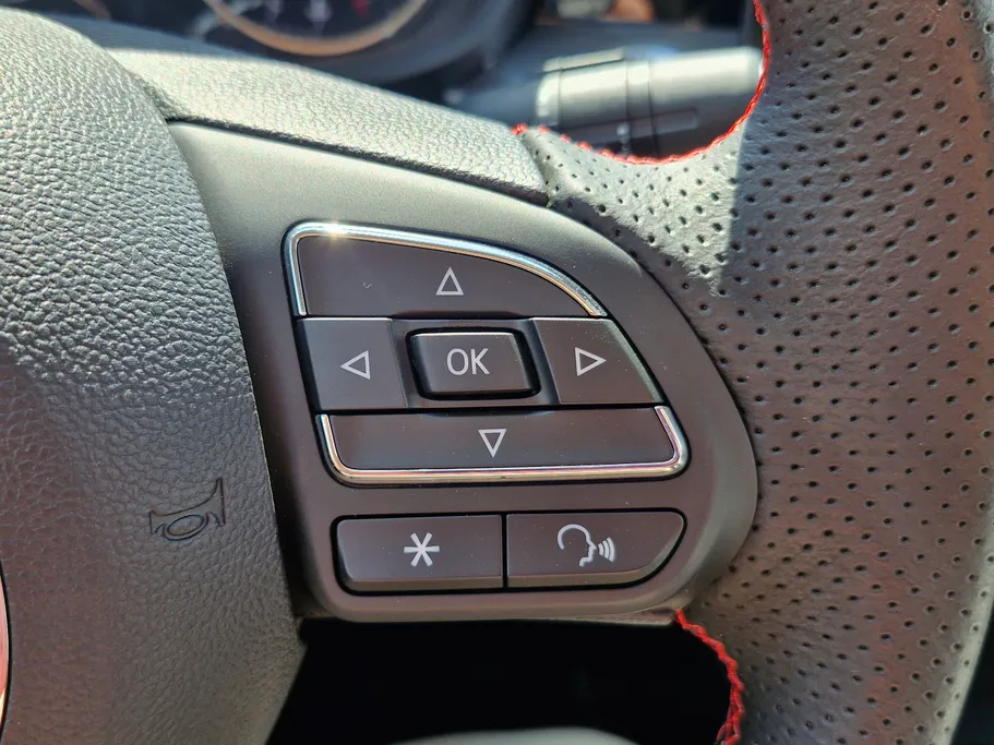 2024 MG GT STD 