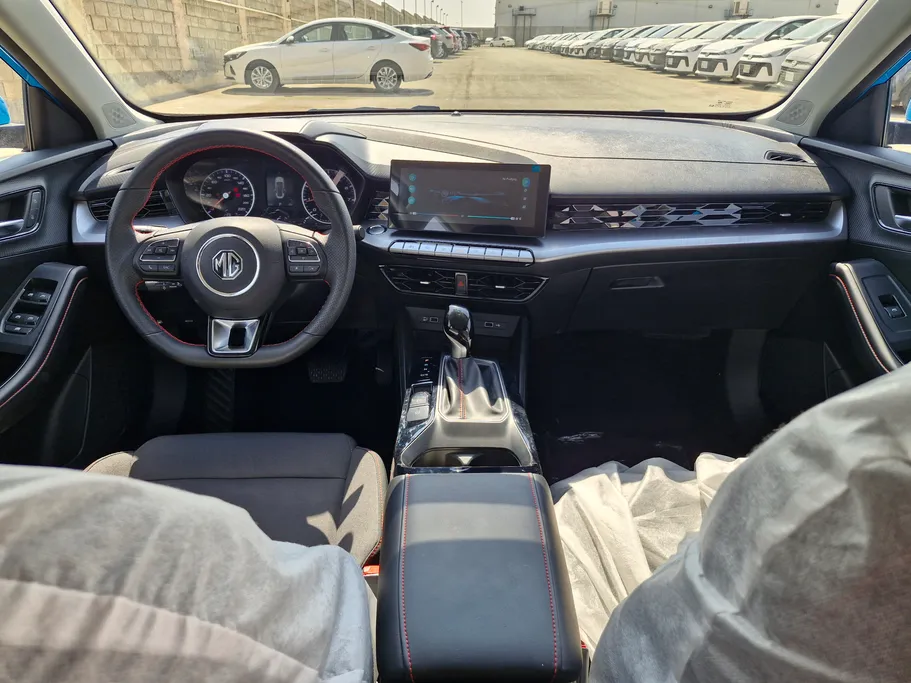 2024 MG GT STD 