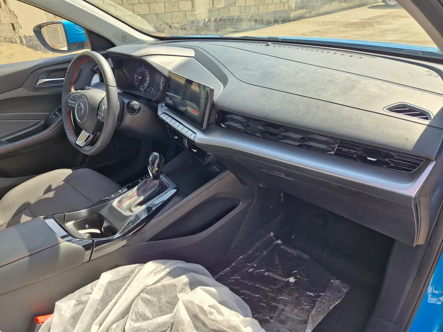 2024 MG GT STD 