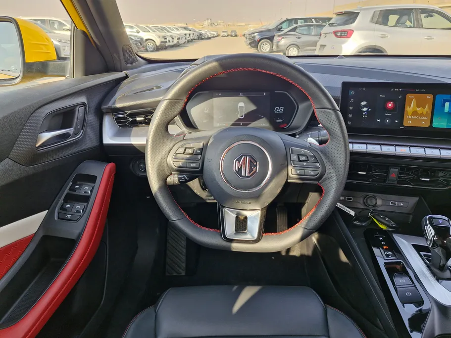 2024 MG GT COM 