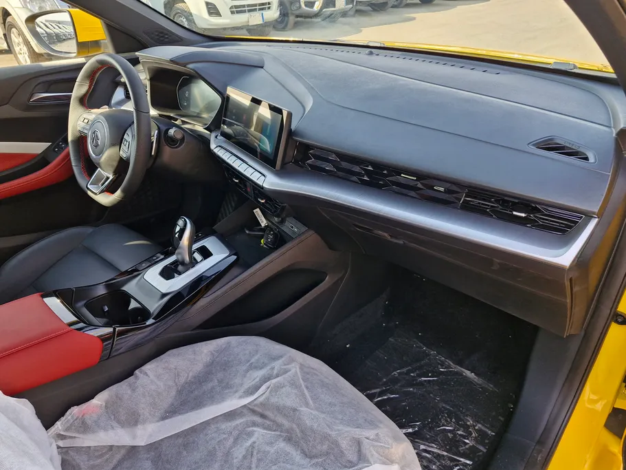 2024 MG GT COM 