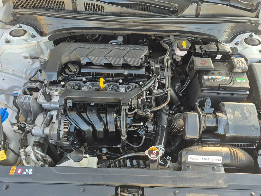 2024 كيا Cerato LX 
