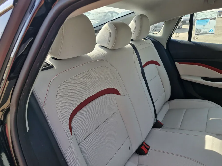 2024 MG GT STD 
