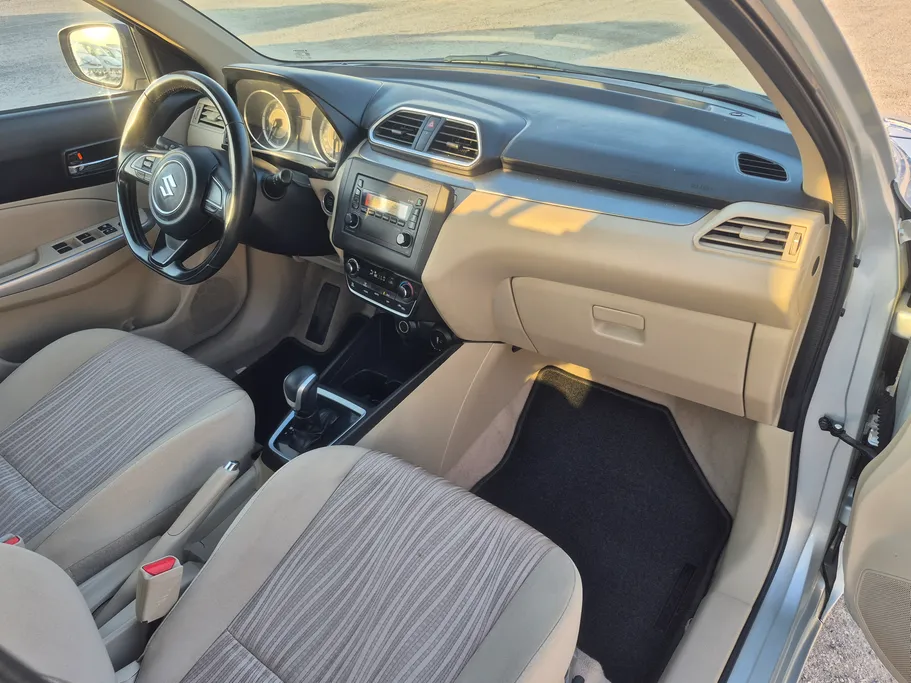 2025 سوزوكي Dzire GLX 