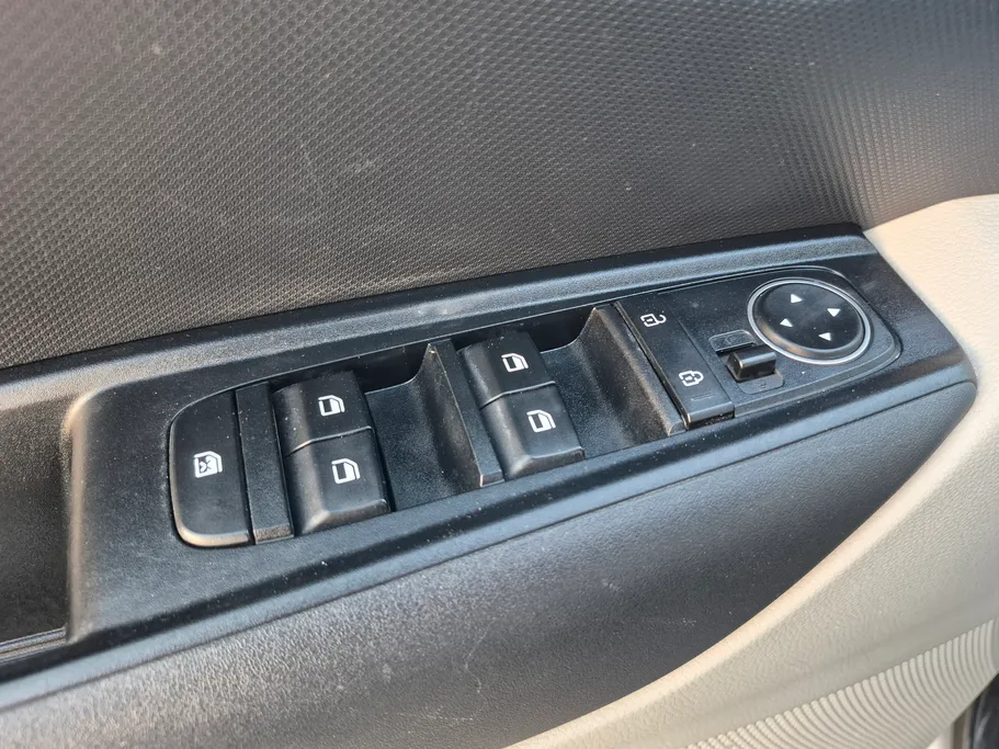 2023 Kia SONET LX 