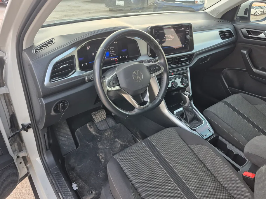 2024 Volkswagen T Roc Life 
