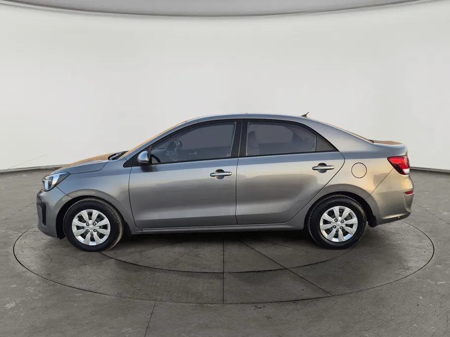 2022 Kia Pegas LX 