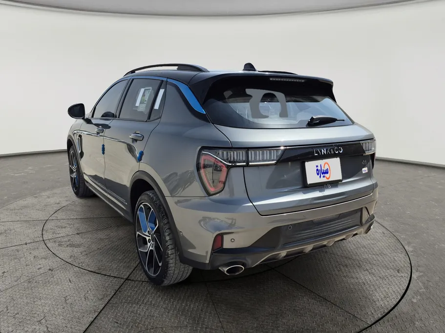 2023 Lynk and Co 01 Louder Pro 