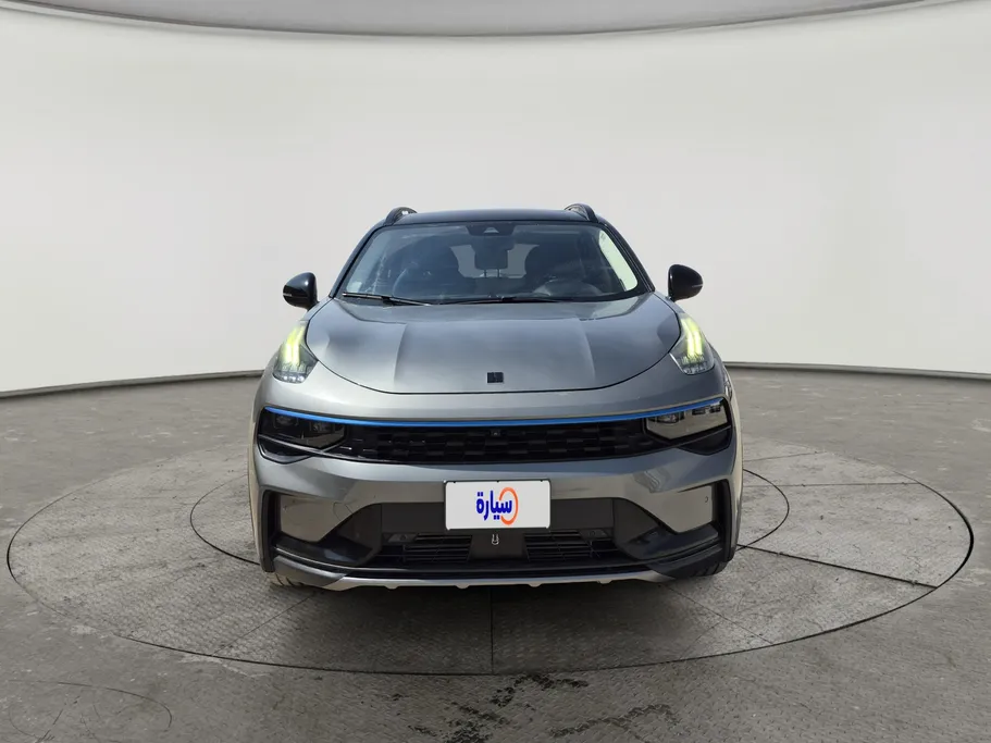 2023 Lynk and Co 01 Louder Pro 
