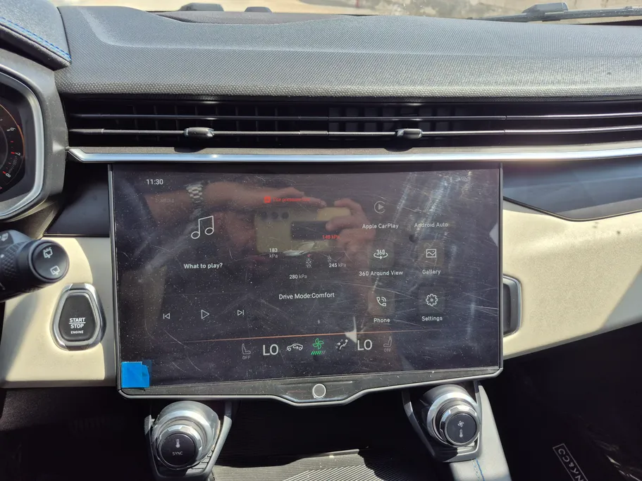 2023 Lynk and Co 01 Louder Pro 