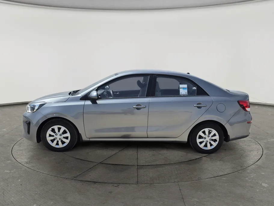 2022 Kia Pegas LX 