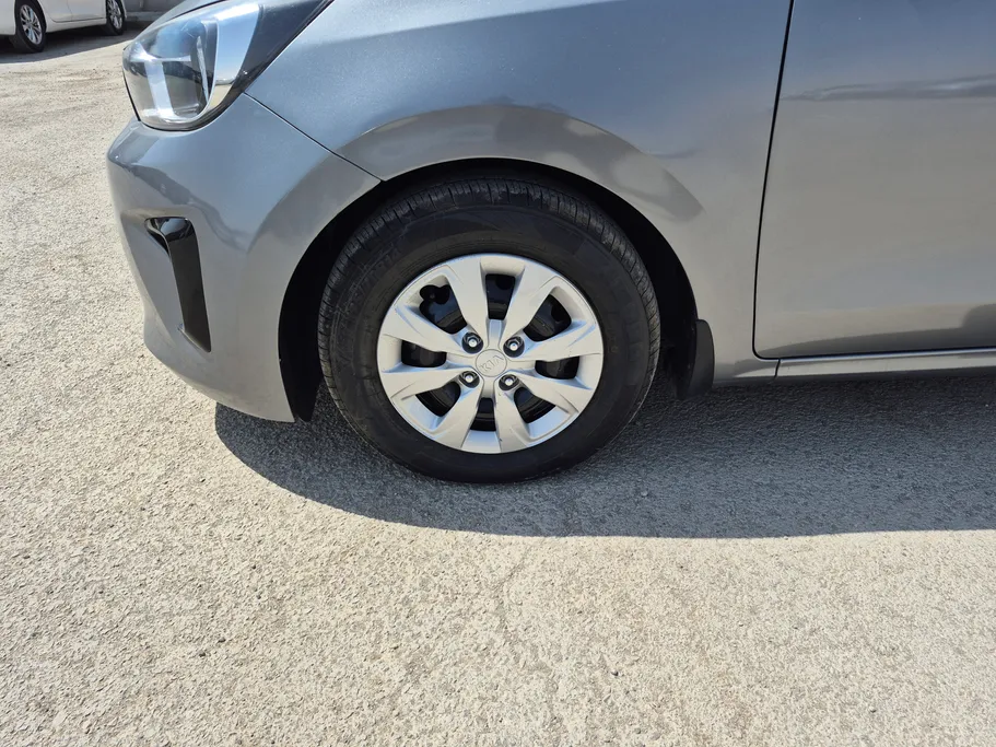 2022 Kia Pegas LX 