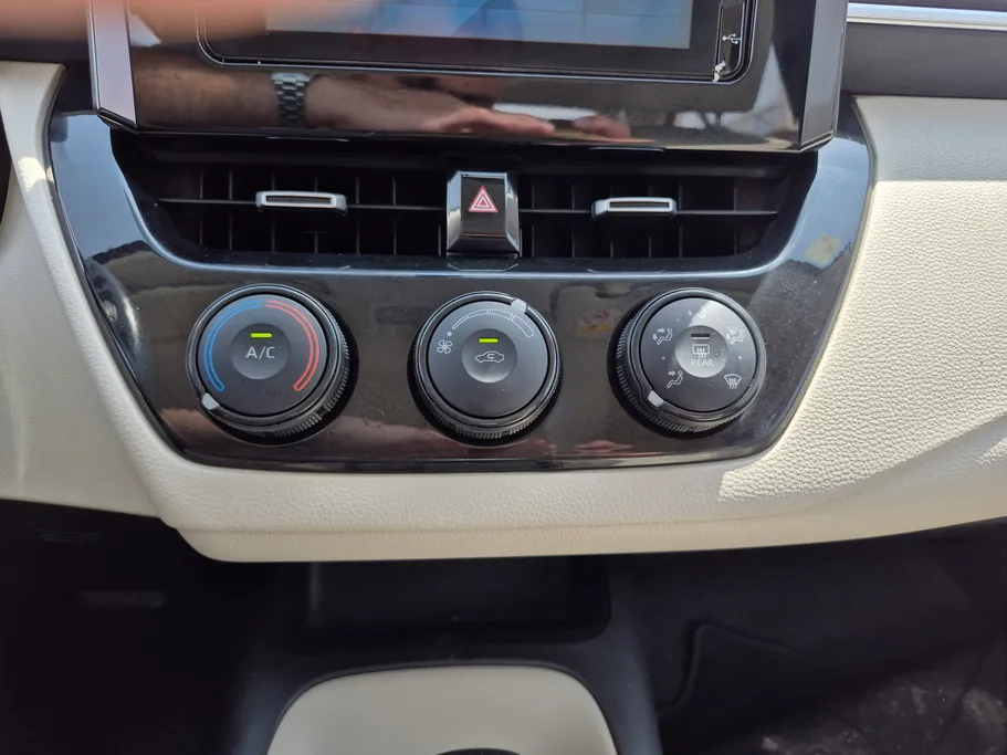 2023 تويوتا Corolla XLI 