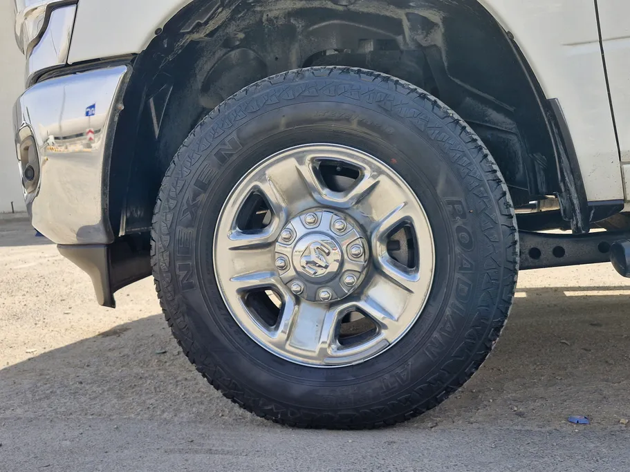 دودج رام BIGHORN 2500 2024 