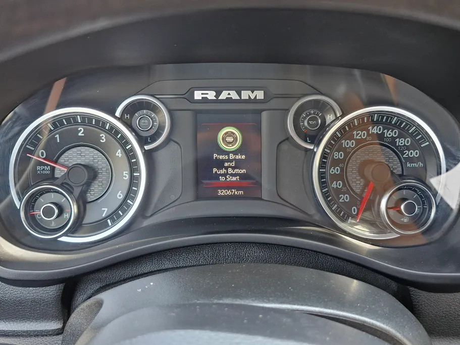دودج رام BIGHORN 2500 2024 