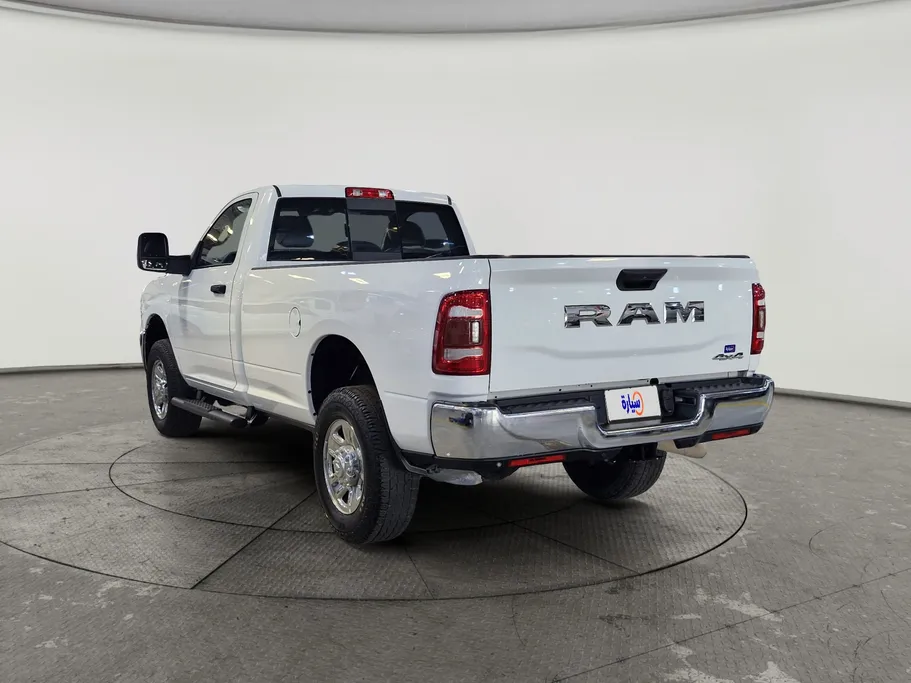 دودج رام BIGHORN 2500 2024 