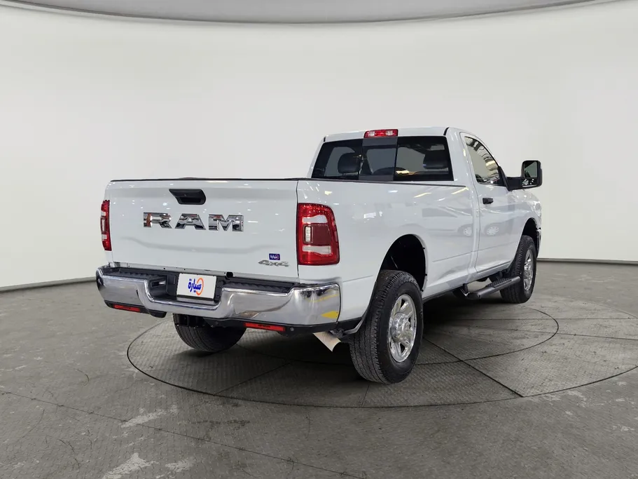 دودج رام BIGHORN 2500 2024 