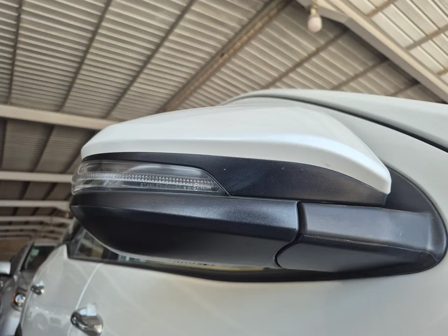 2023 Toyota Fortuner VX 