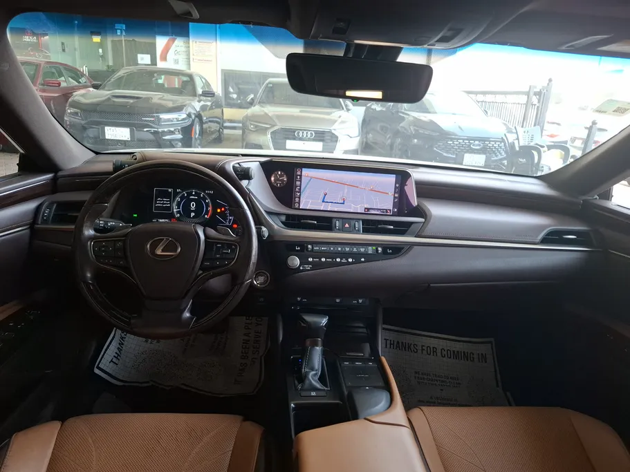 لكزس ES 350 2021 