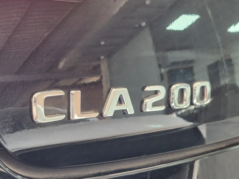 2023 Mercedes CLA 200 