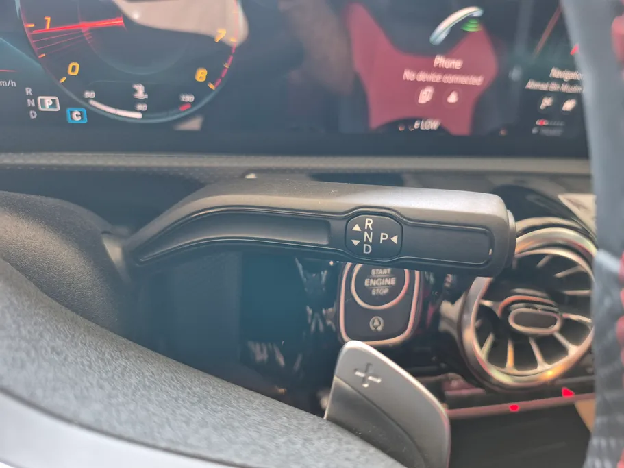 2023 Mercedes CLA 200 